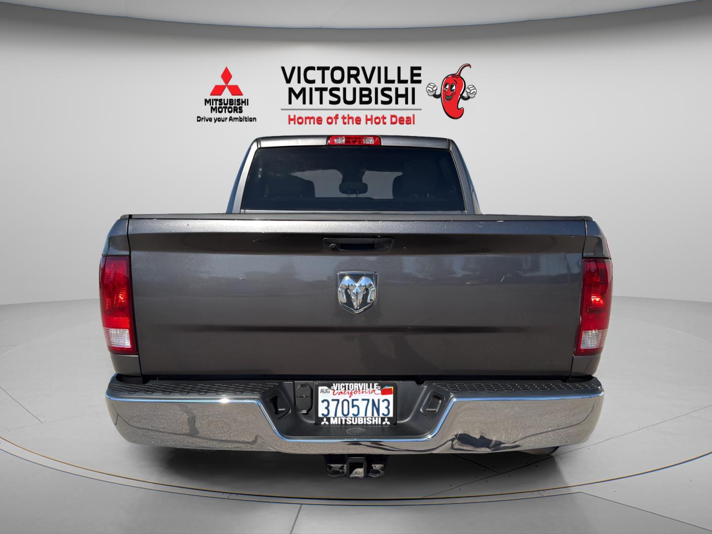 View vehicle photo 6