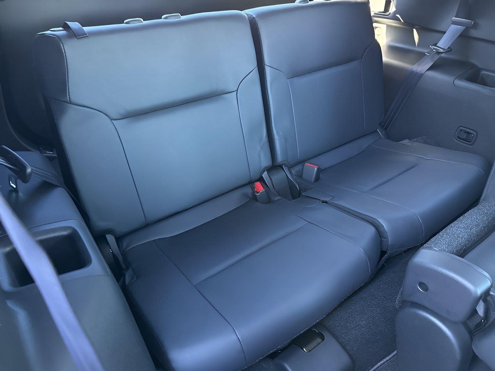 2025 Mitsubishi Outlander SE - Photo 30