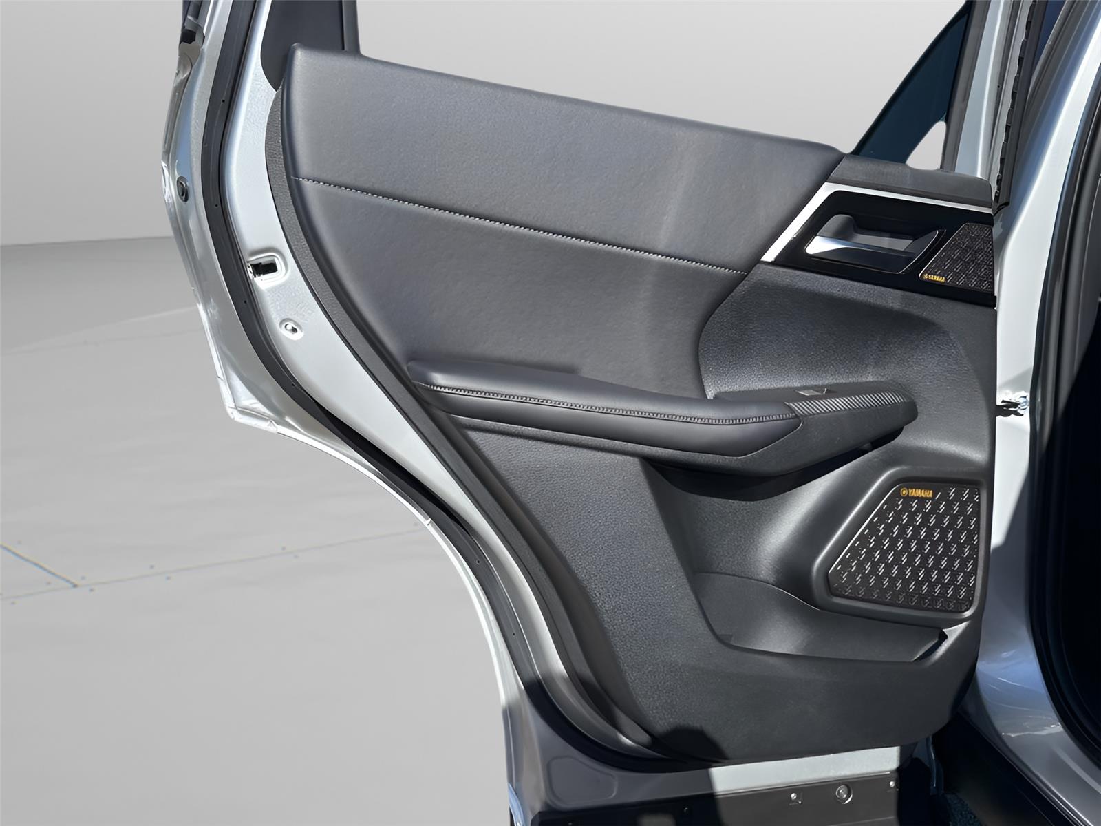 2026 Mitsubishi Outlander SE - Photo 31