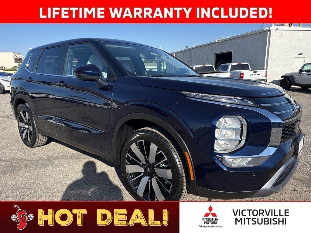 Cosmic Blue Metallic 2026 Mitsubishi Outlander SUV / Crossover Front-Wheel Drive Continuously Variable Transmission