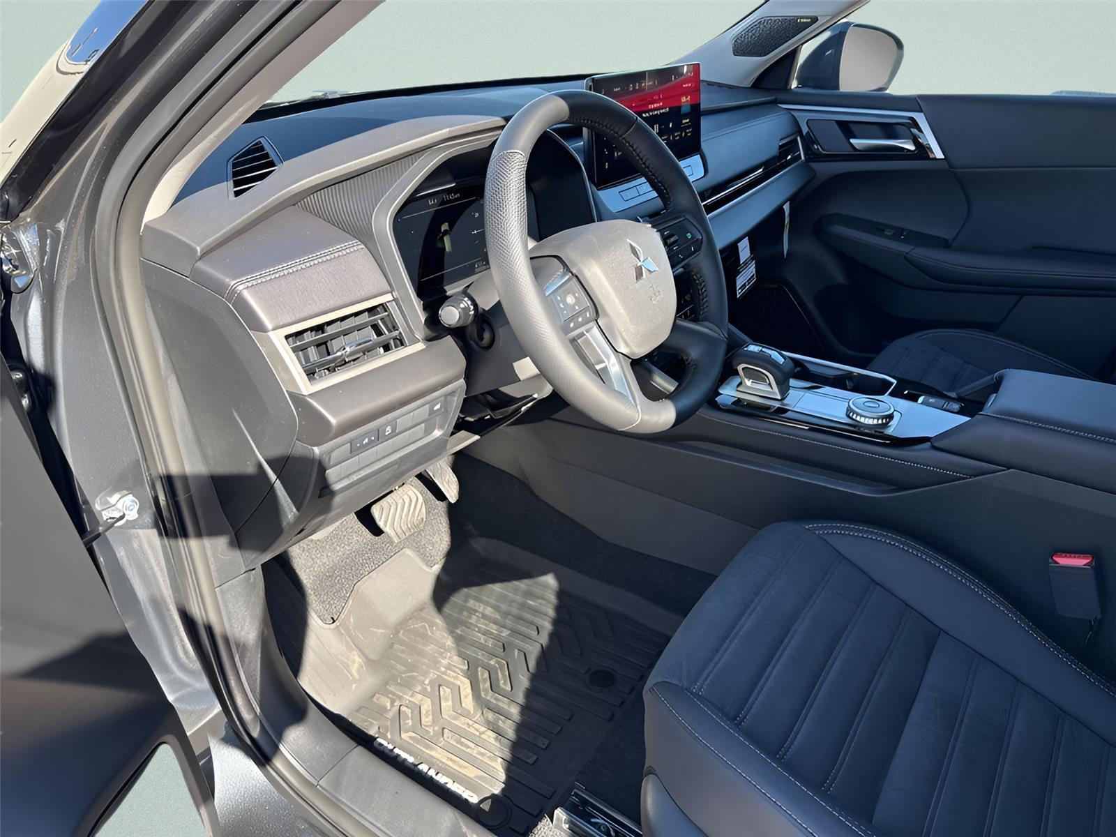 2026 Mitsubishi Outlander SE - Photo 22