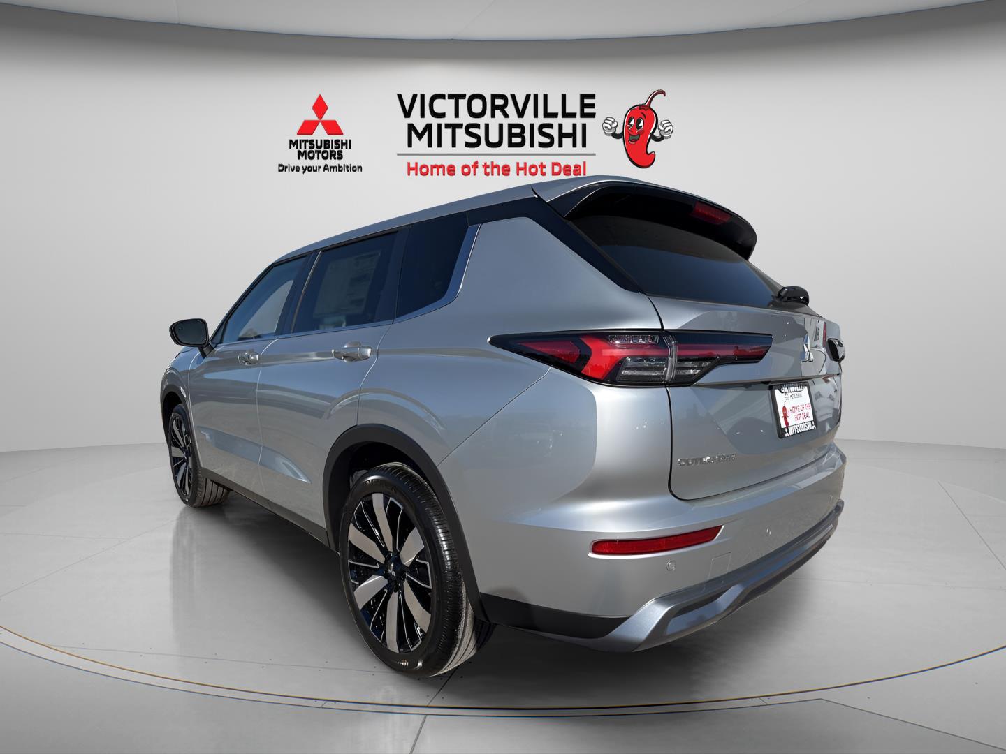 2026 Mitsubishi Outlander SE - Photo 7