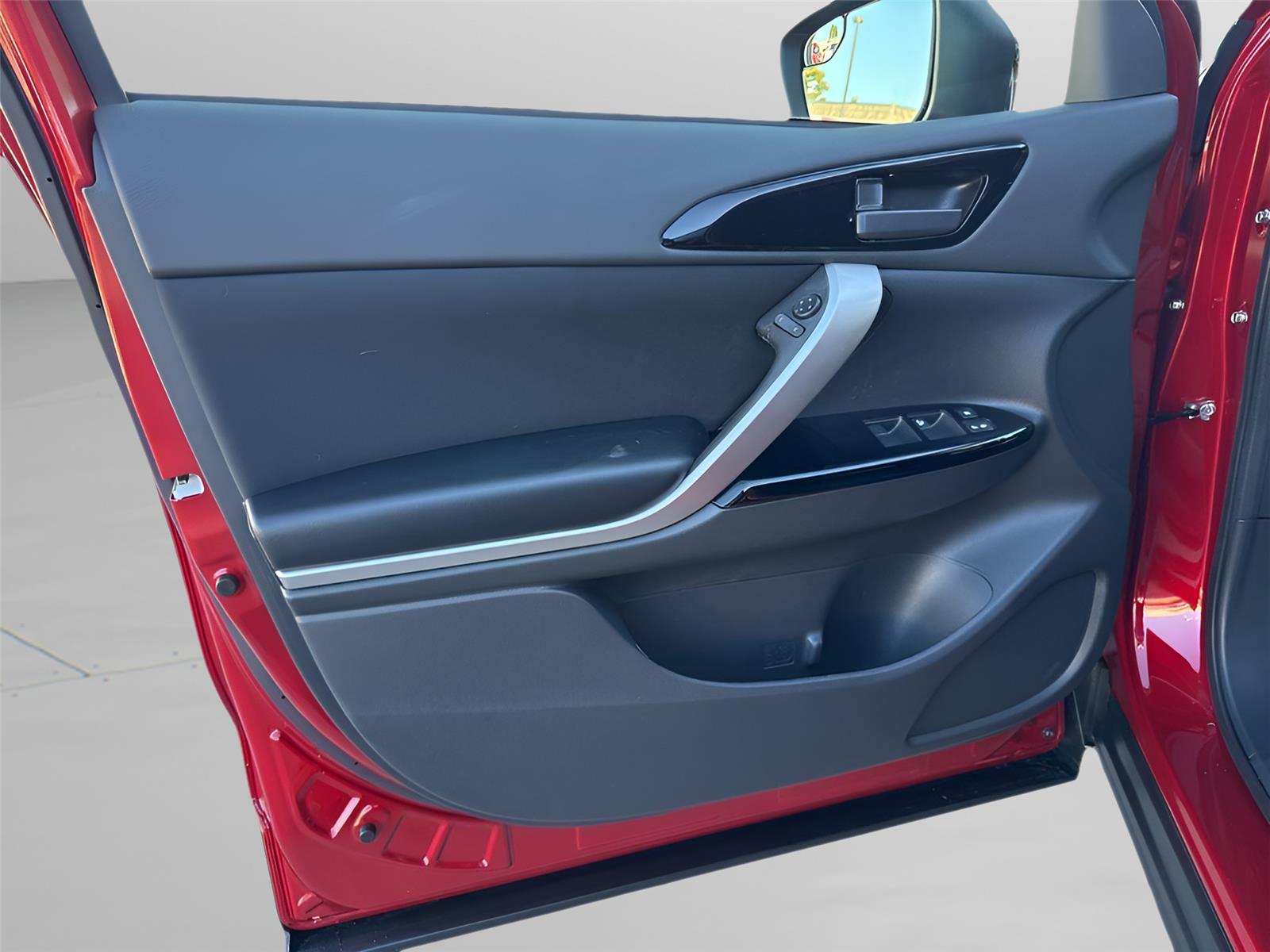 2026 Mitsubishi Eclipse Cross LE - Photo 31
