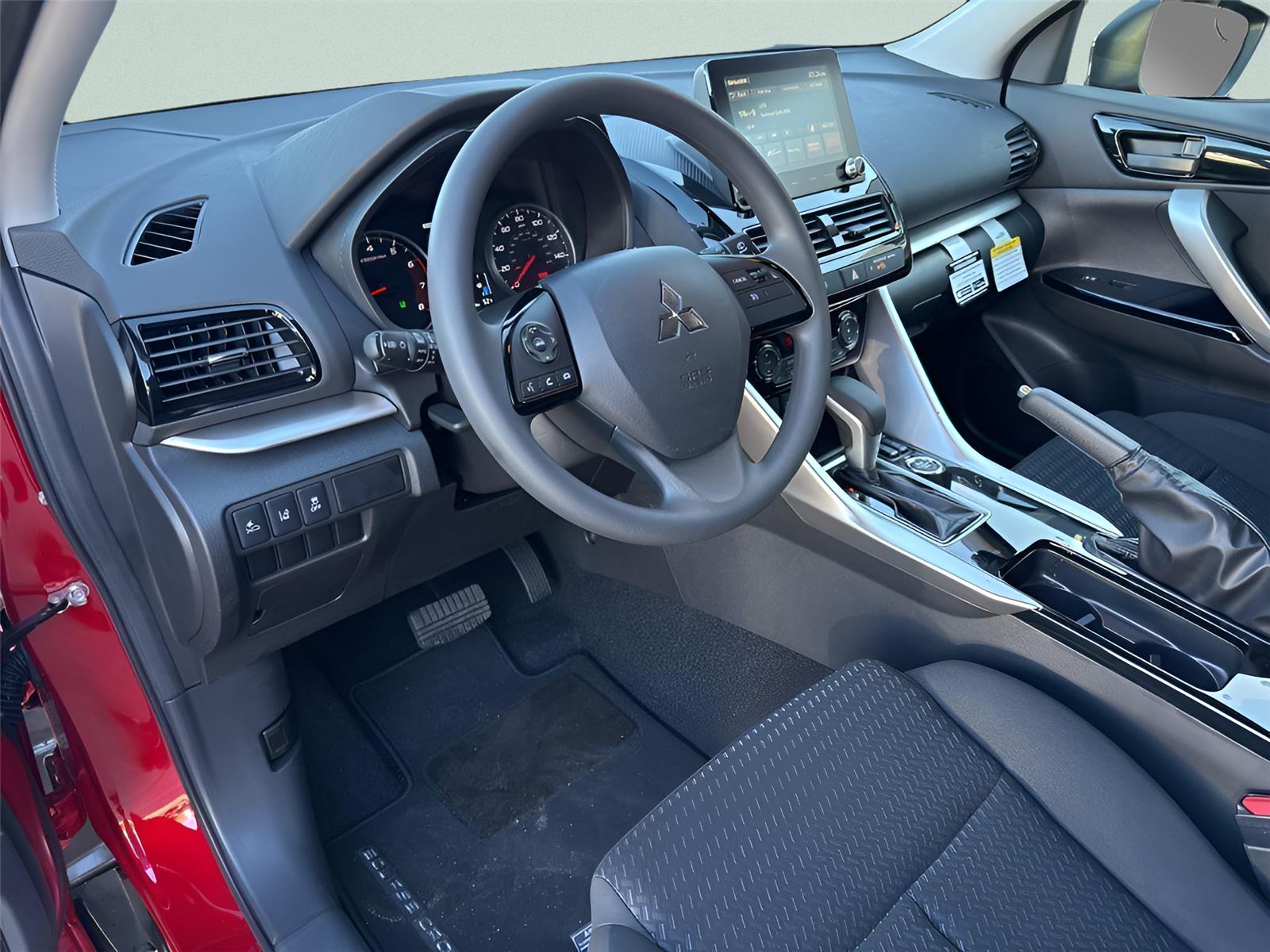 2026 Mitsubishi Eclipse Cross LE - Photo 23