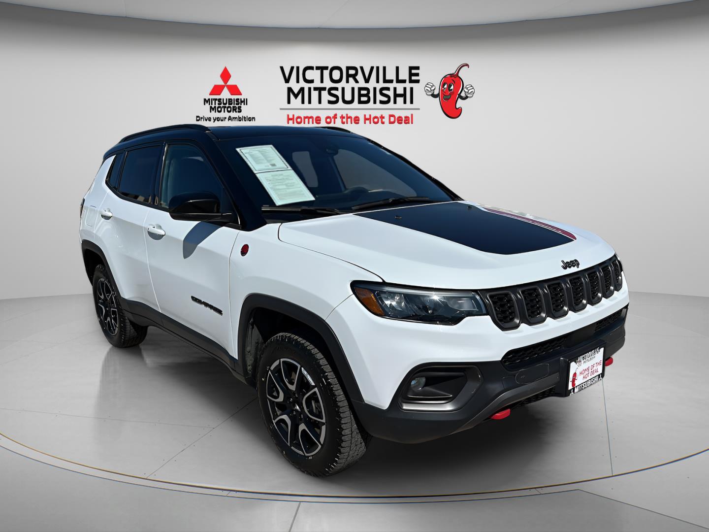 Bright White Clearcoat 2024 Jeep Compass SUV / Crossover Four-Wheel Drive 8-Speed Automatic
