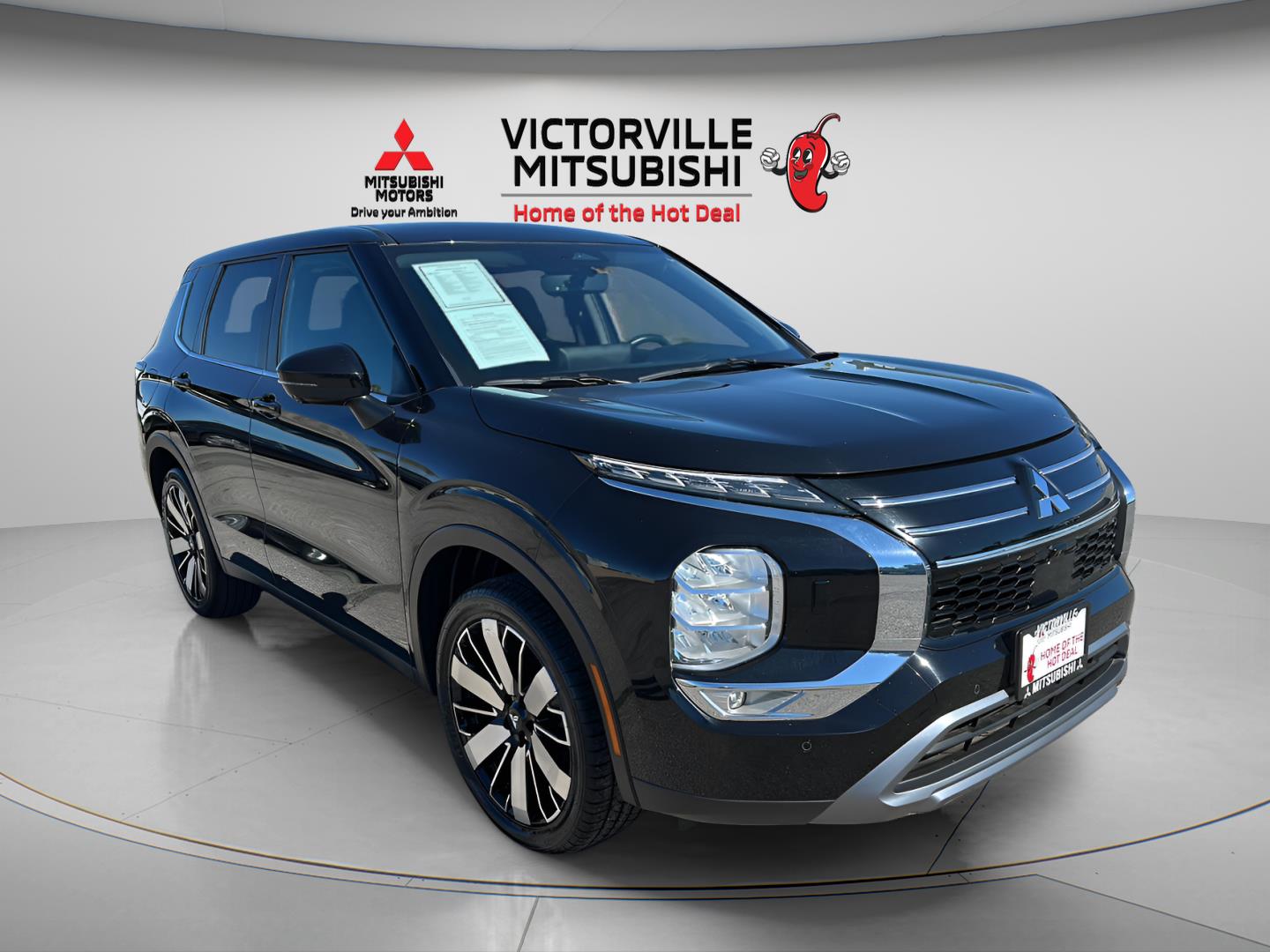 Black Diamond 2025 Mitsubishi Outlander SUV / Crossover Front-Wheel Drive Continuously Variable Transmission