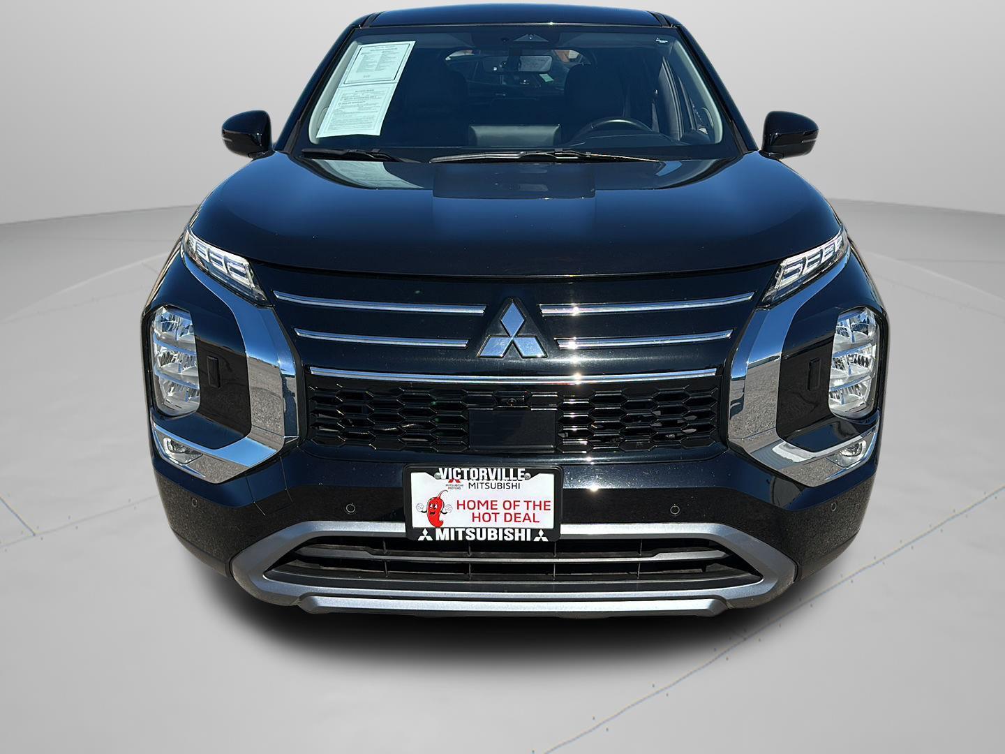 View vehicle photo 2