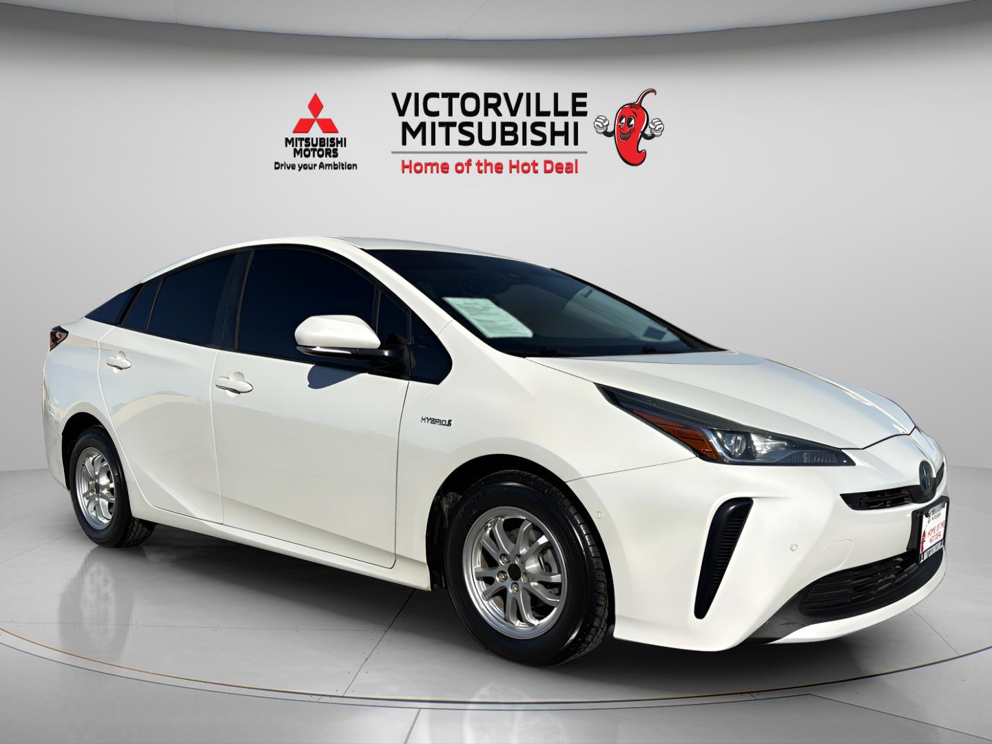 2019 Toyota Prius LE FWD