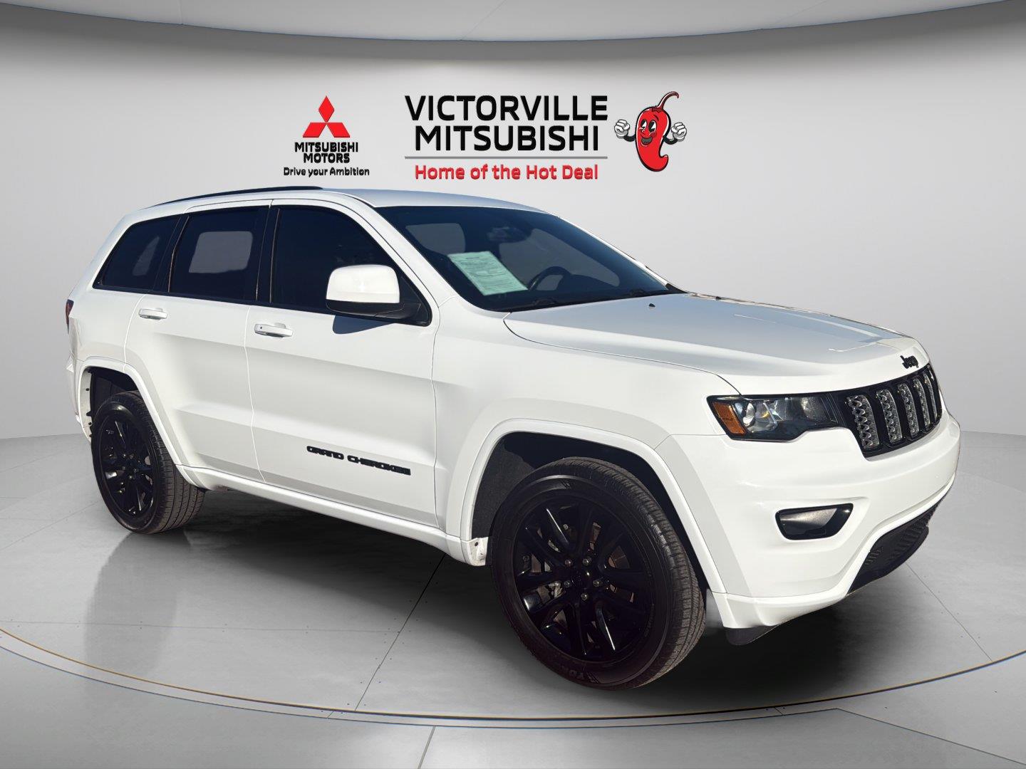 Bright White Clearcoat 2020 Jeep Grand Cherokee SUV / Crossover Four-Wheel Drive 8-Speed Automatic