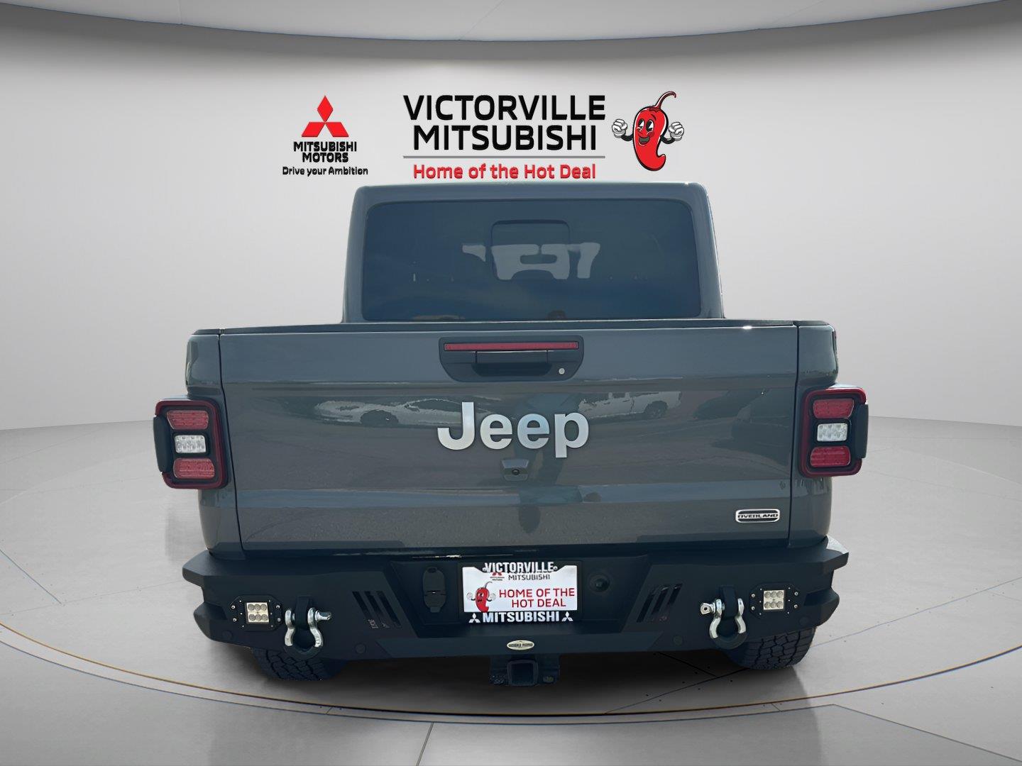 View vehicle photo 6