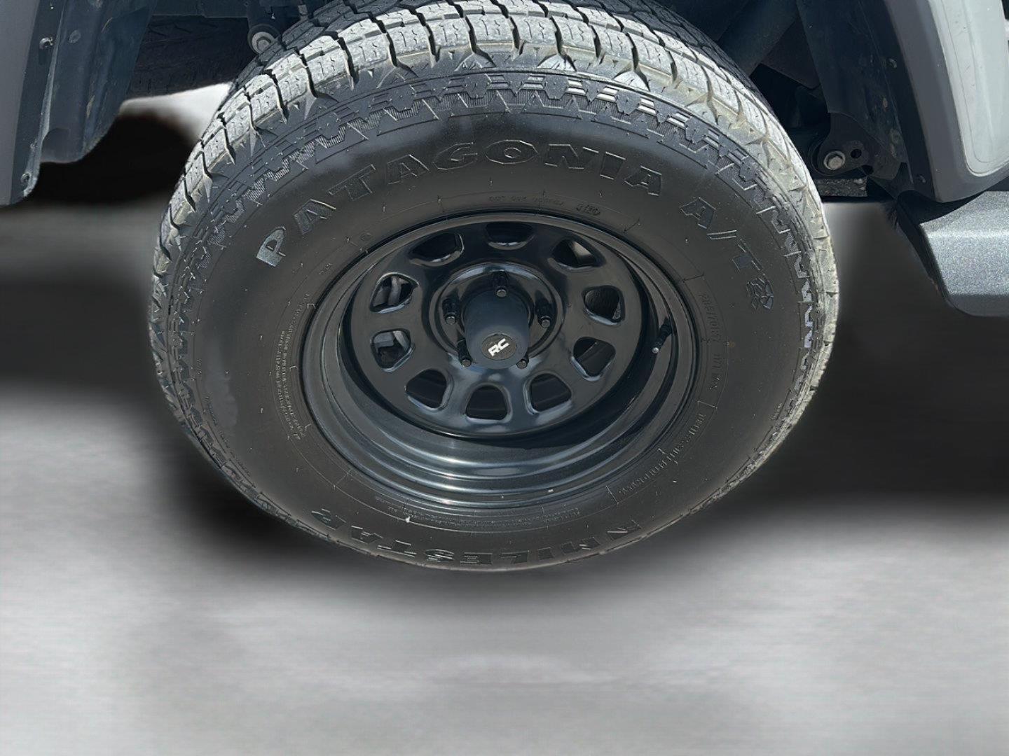 Photo 10