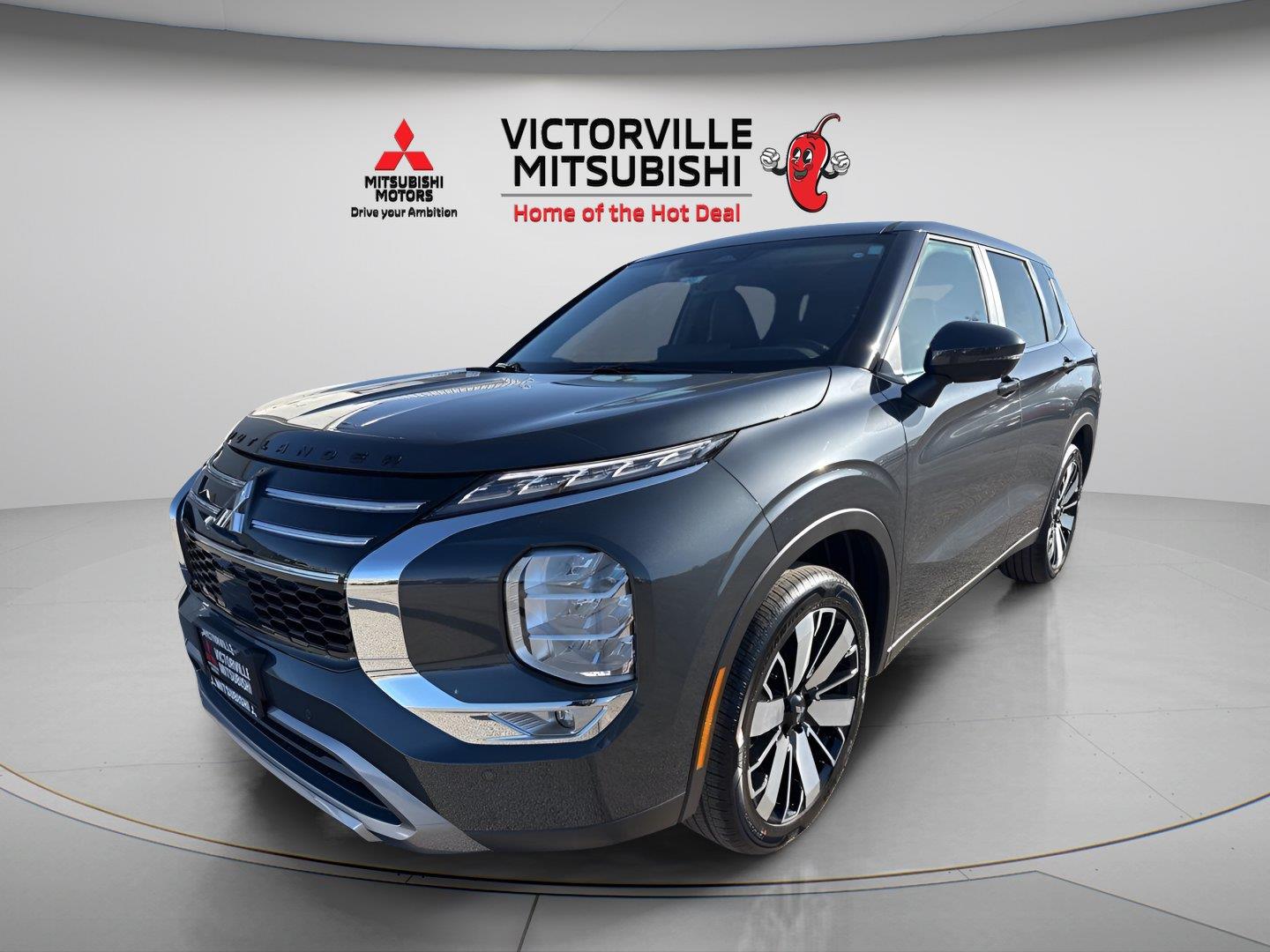 Graphite Gray 2026 Mitsubishi Outlander SUV / Crossover Front-Wheel Drive Continuously Variable Transmission