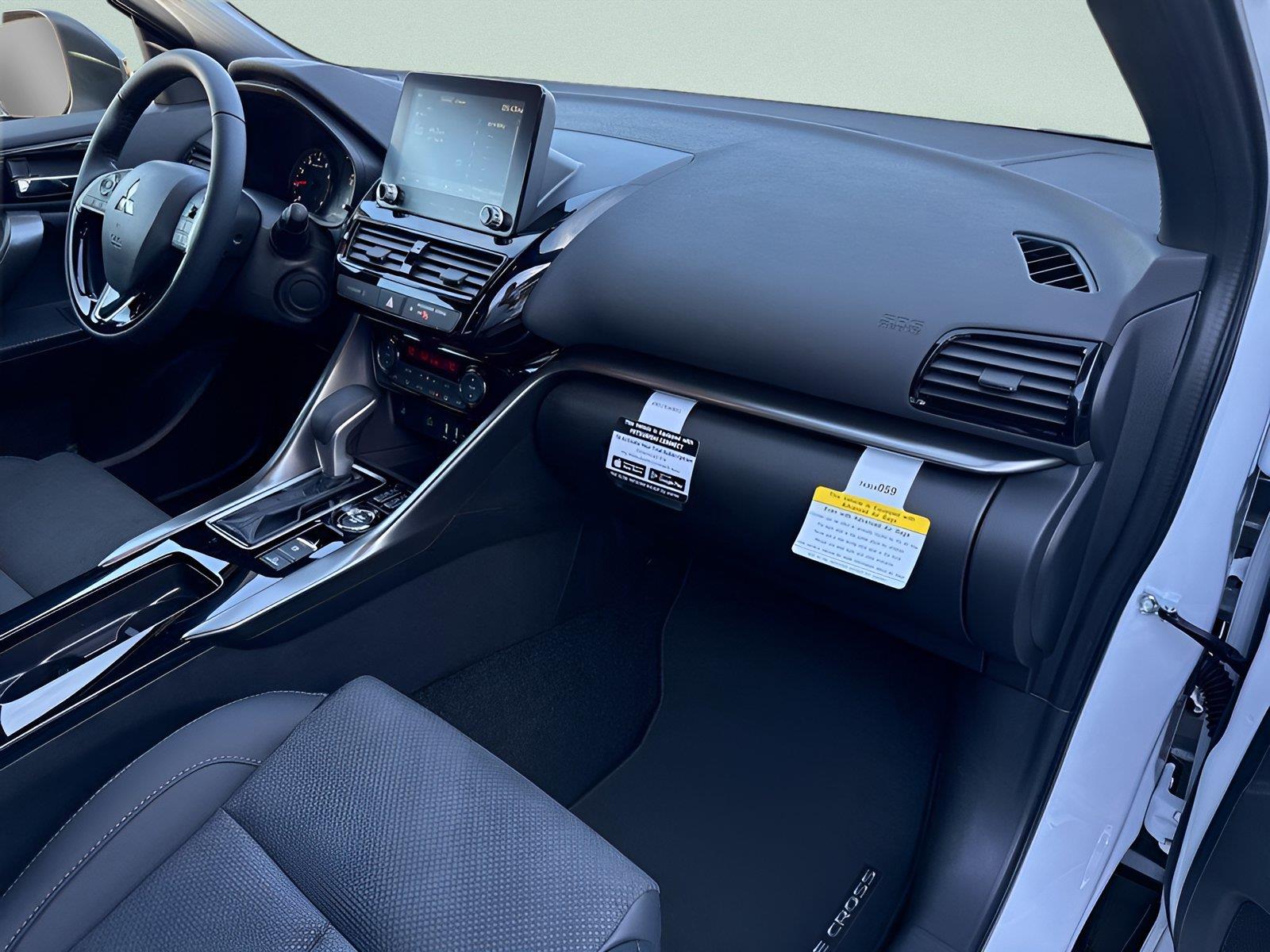 2026 Mitsubishi Eclipse Cross Black Edition - Photo 23