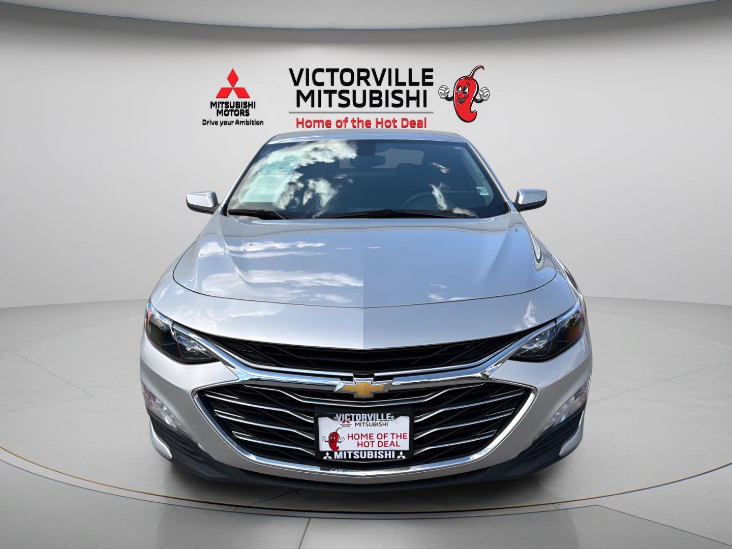 Silver Ice Metallic 2022 Chevrolet Malibu Sedan Front-Wheel Drive Continuously Variable Transmission