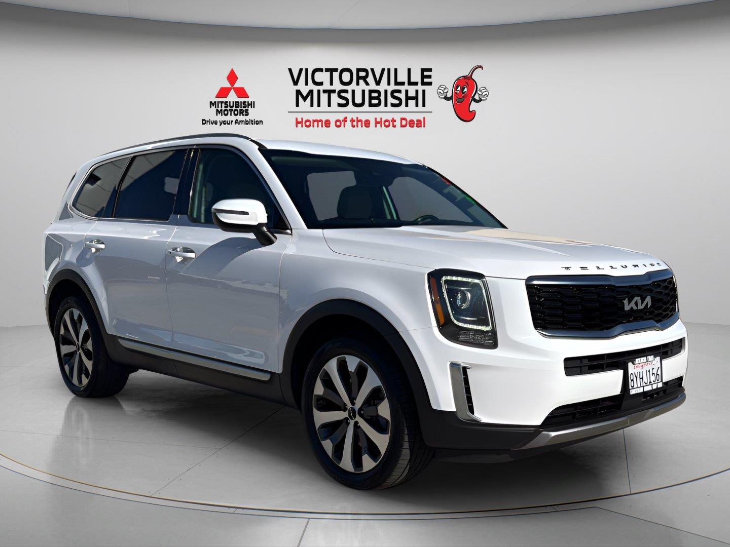 Glacial White Pearl 2022 Kia Telluride SUV / Crossover Front-Wheel Drive Automatic