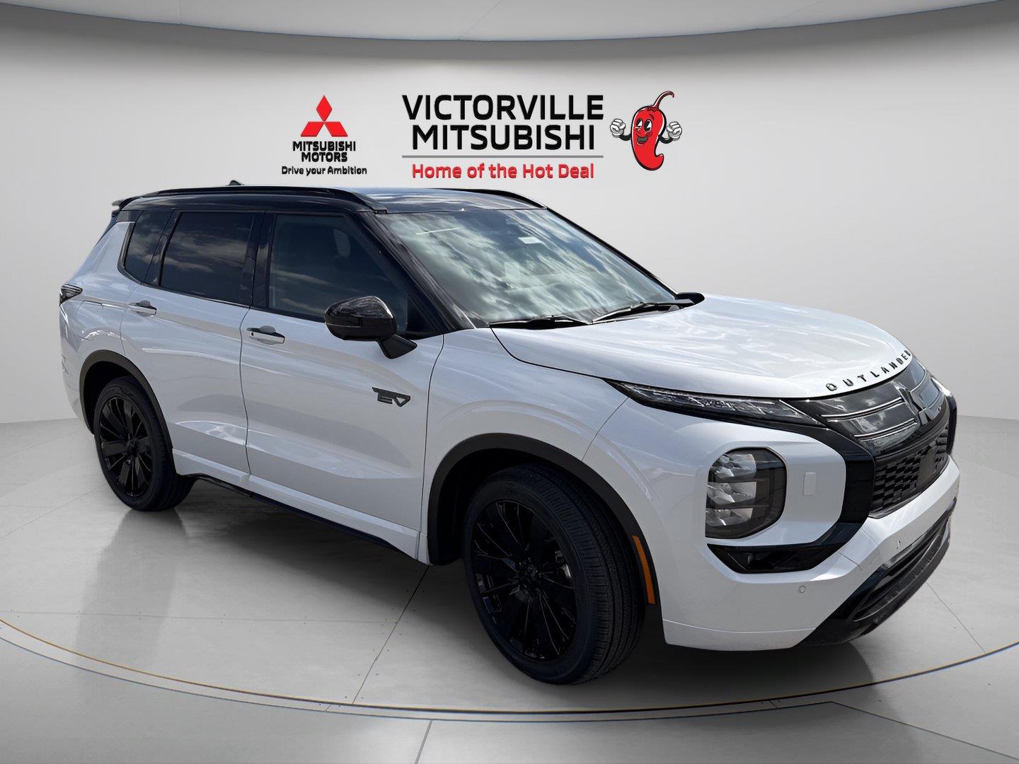 White Diamond 2026 Mitsubishi Outlander Hybrid Plug-in SUV / Crossover All-Wheel Drive Automatic
