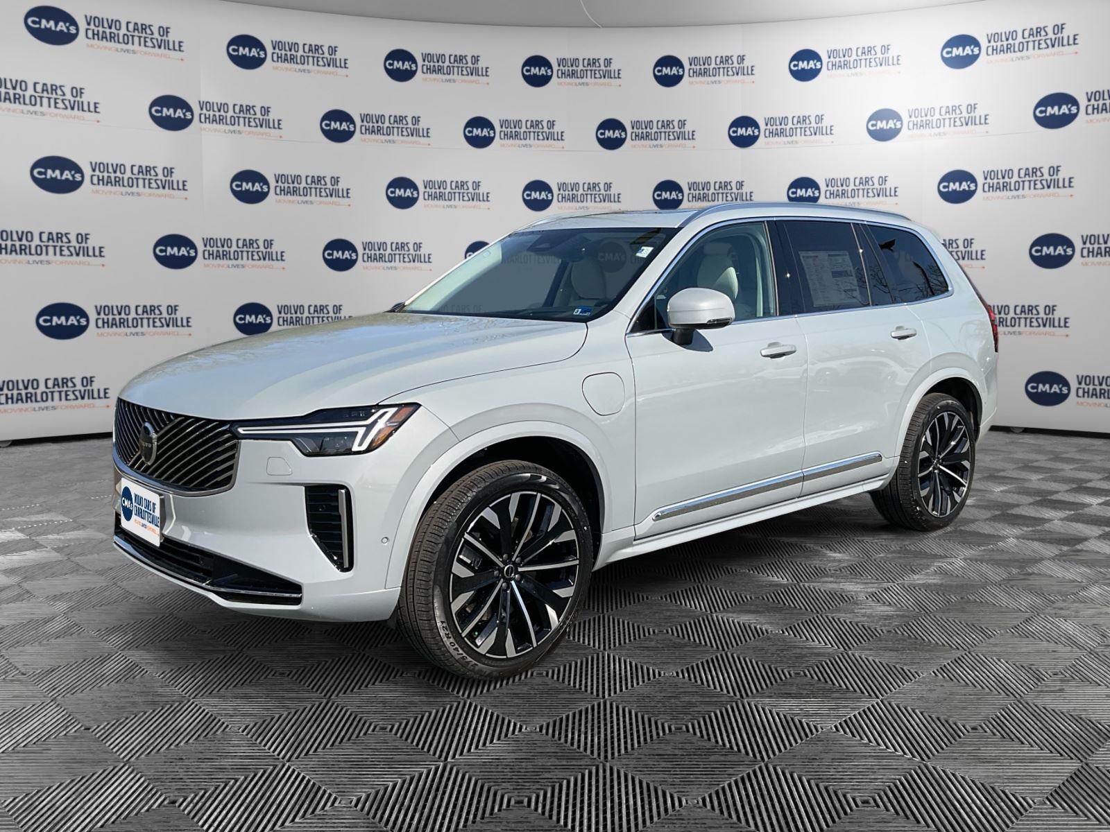 2026 Volvo XC90 T8 Recharge Ultra Bright 4WD's photo