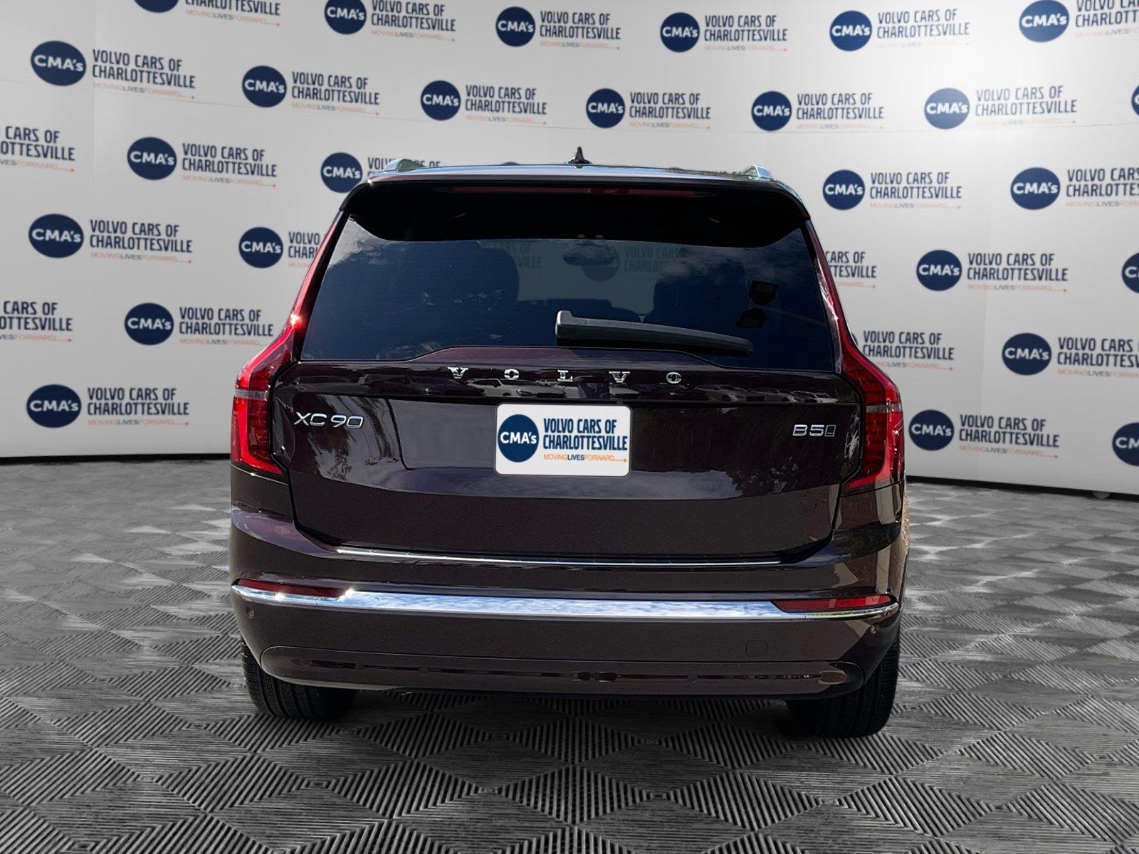 2026 Volvo XC90 Plus - Photo 4