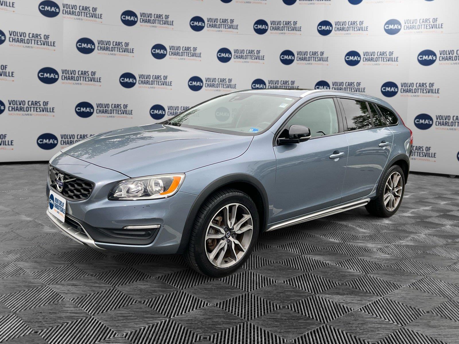  2018 Volvo V60 Cross Country T5 Premier AWD   