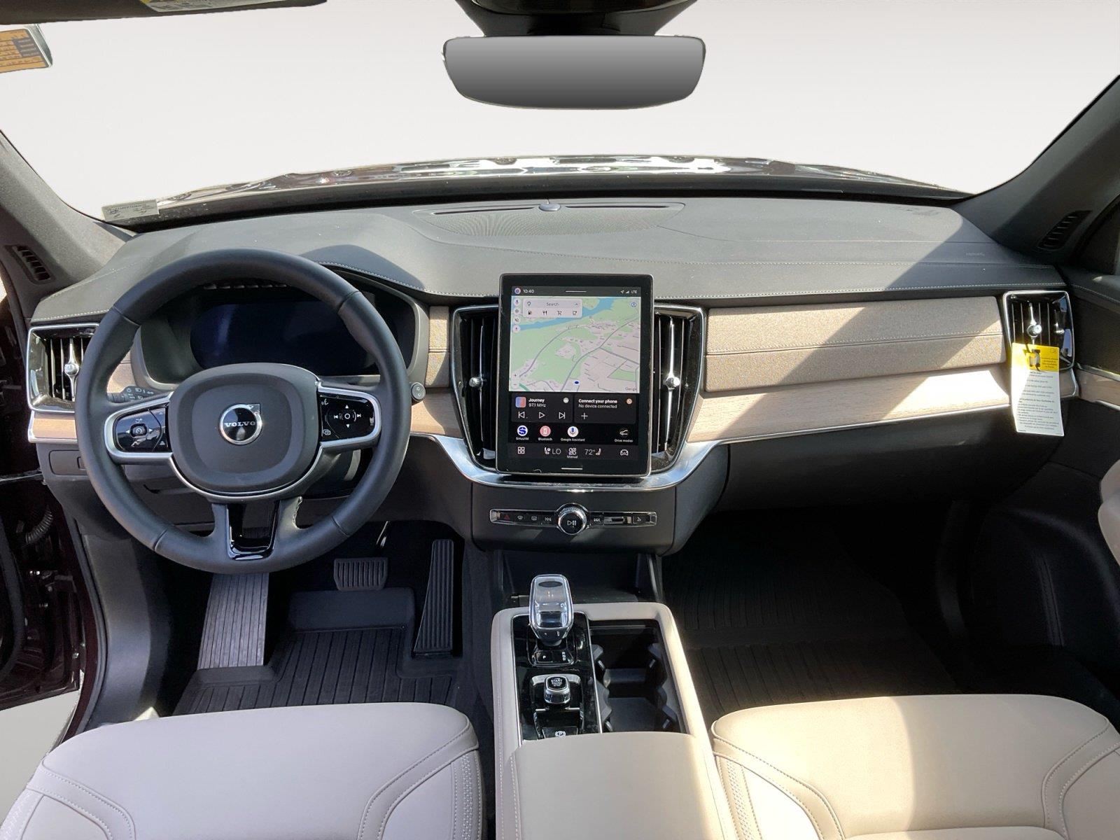 2026 Volvo XC90 Plus - Photo 10