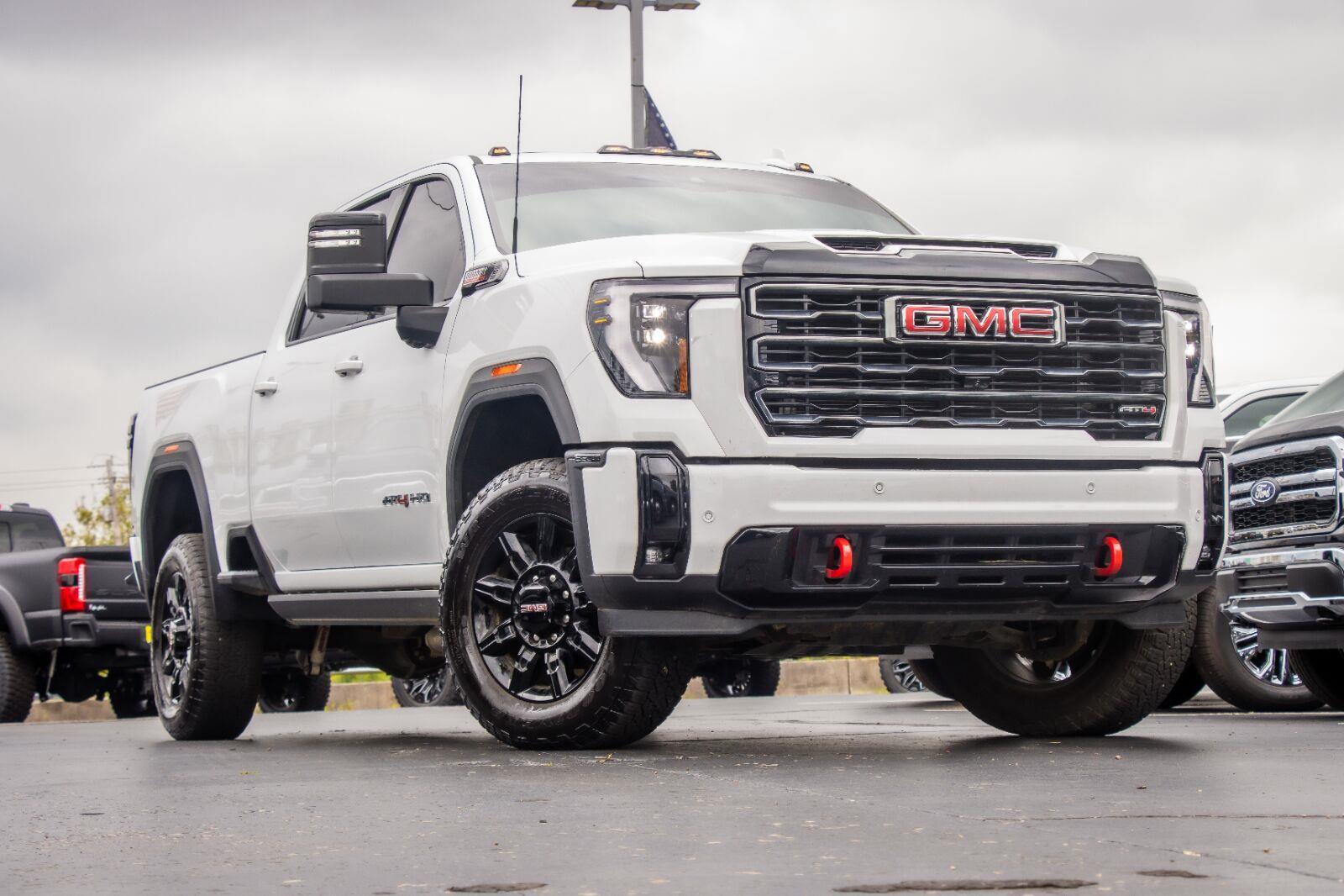2026 GMC Sierra 2500HD AT4 Crew Cab 4WD