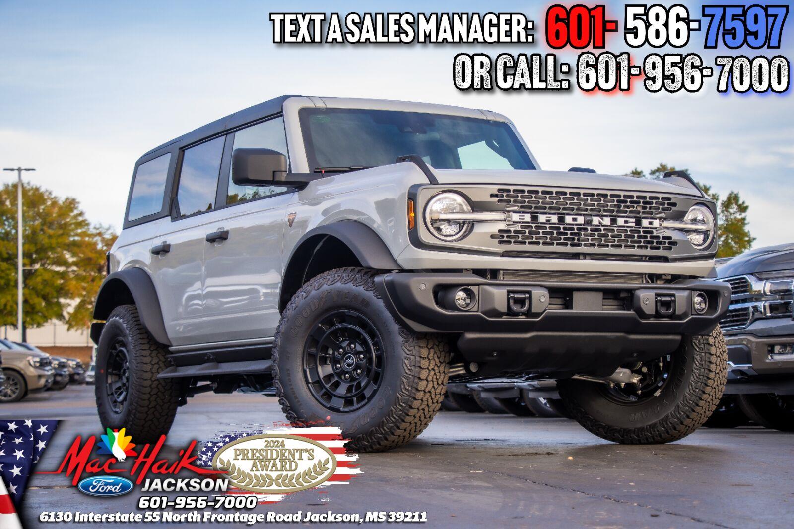 Avalanche Gray 2026 Ford Bronco SUV / Crossover Four-Wheel Drive 7-Speed Manual