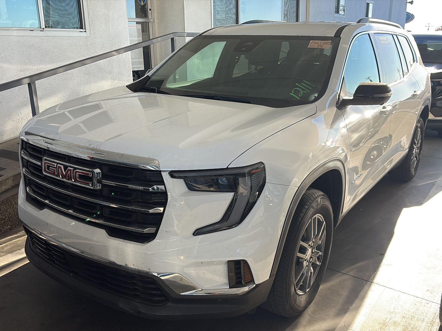 2025 GMC Acadia Blanco (Summit White) SUV/Crossover Tracción delantera 8 velocidades Automática