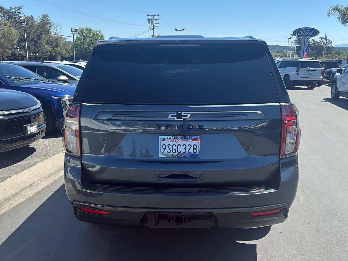 View vehicle photo 4