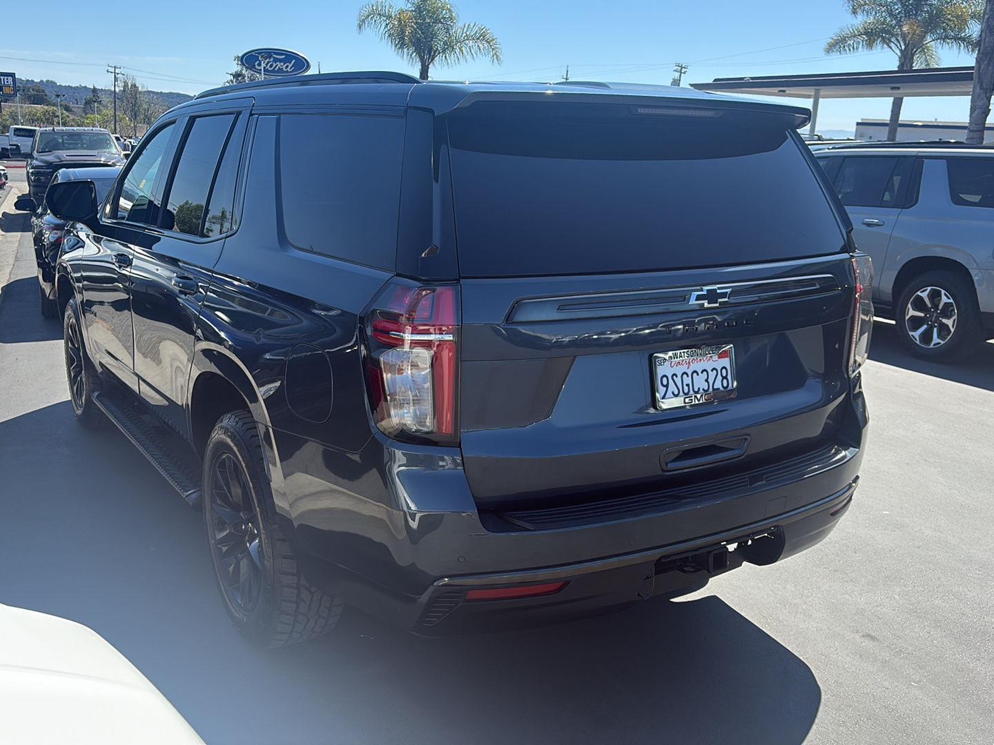 View vehicle photo 5