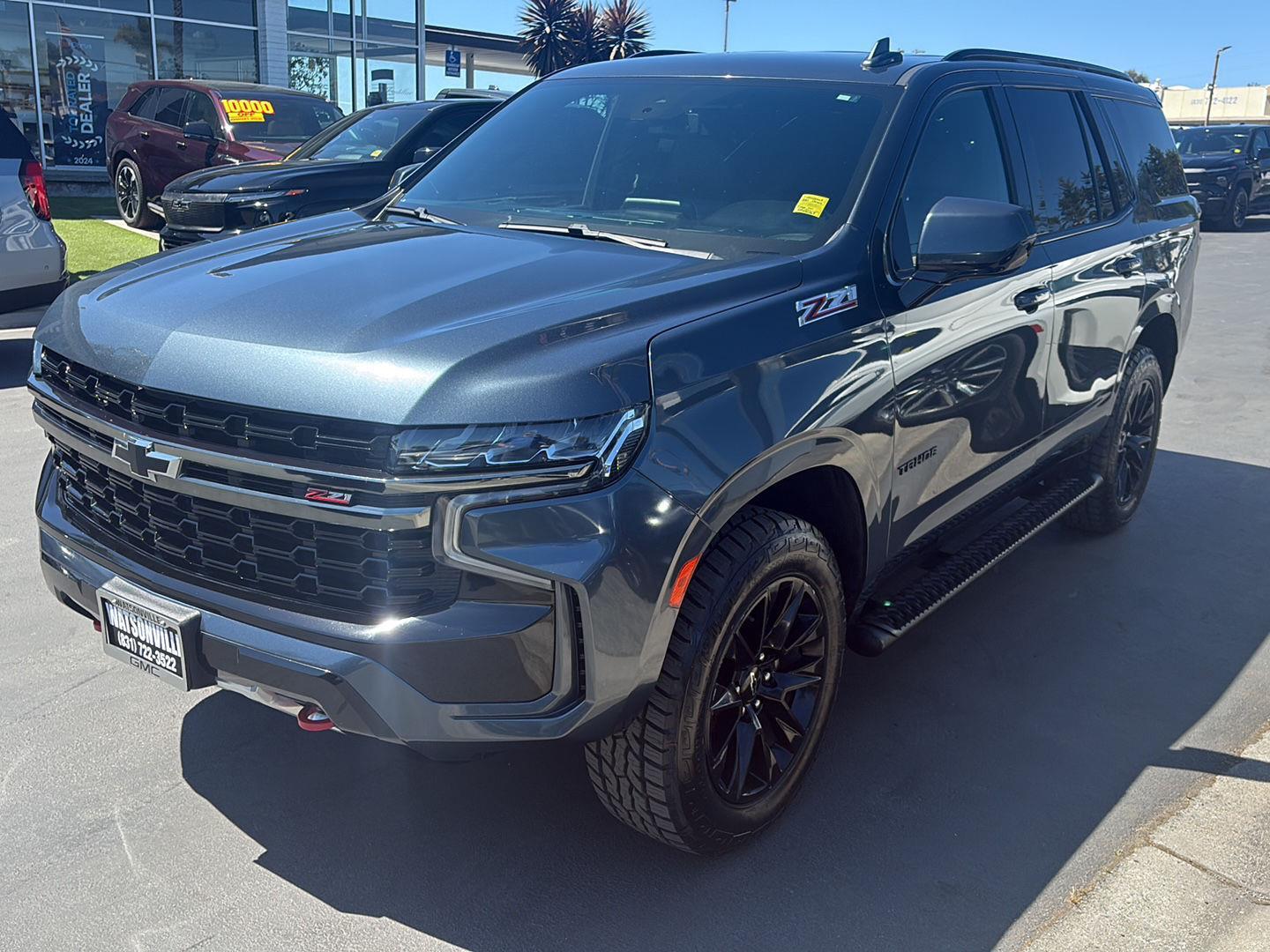 View vehicle photo 7