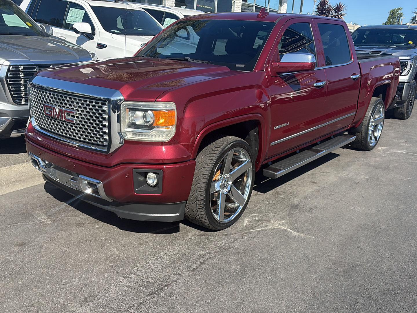 2015 GMC Sierra 1500 Denali Crew Cab 4WD