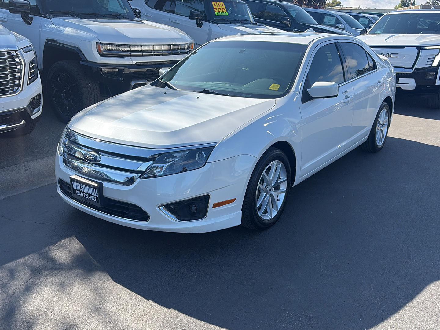 White Platinum Metallic Tri-Coat 2012 Ford Fusion Sedan Front-Wheel Drive Automatic