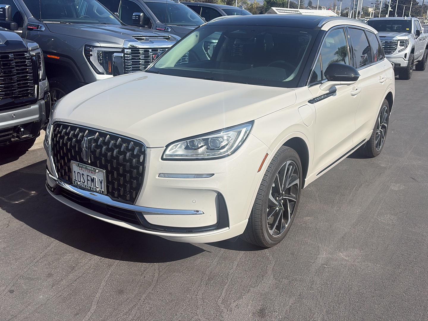 Ceramic Pearl Metallic Tri-Coat 2024 Lincoln Corsair SUV / Crossover All-Wheel Drive Continuously Variable Transmission