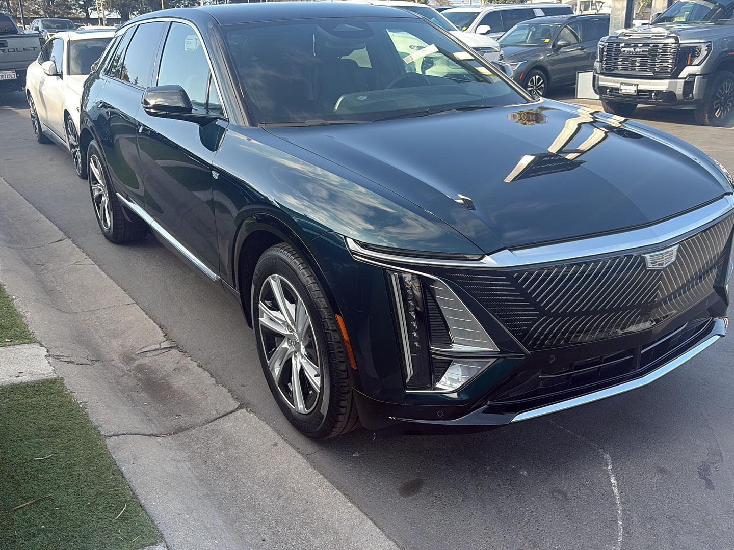 2024 Cadillac LYRIQ Tech RWD