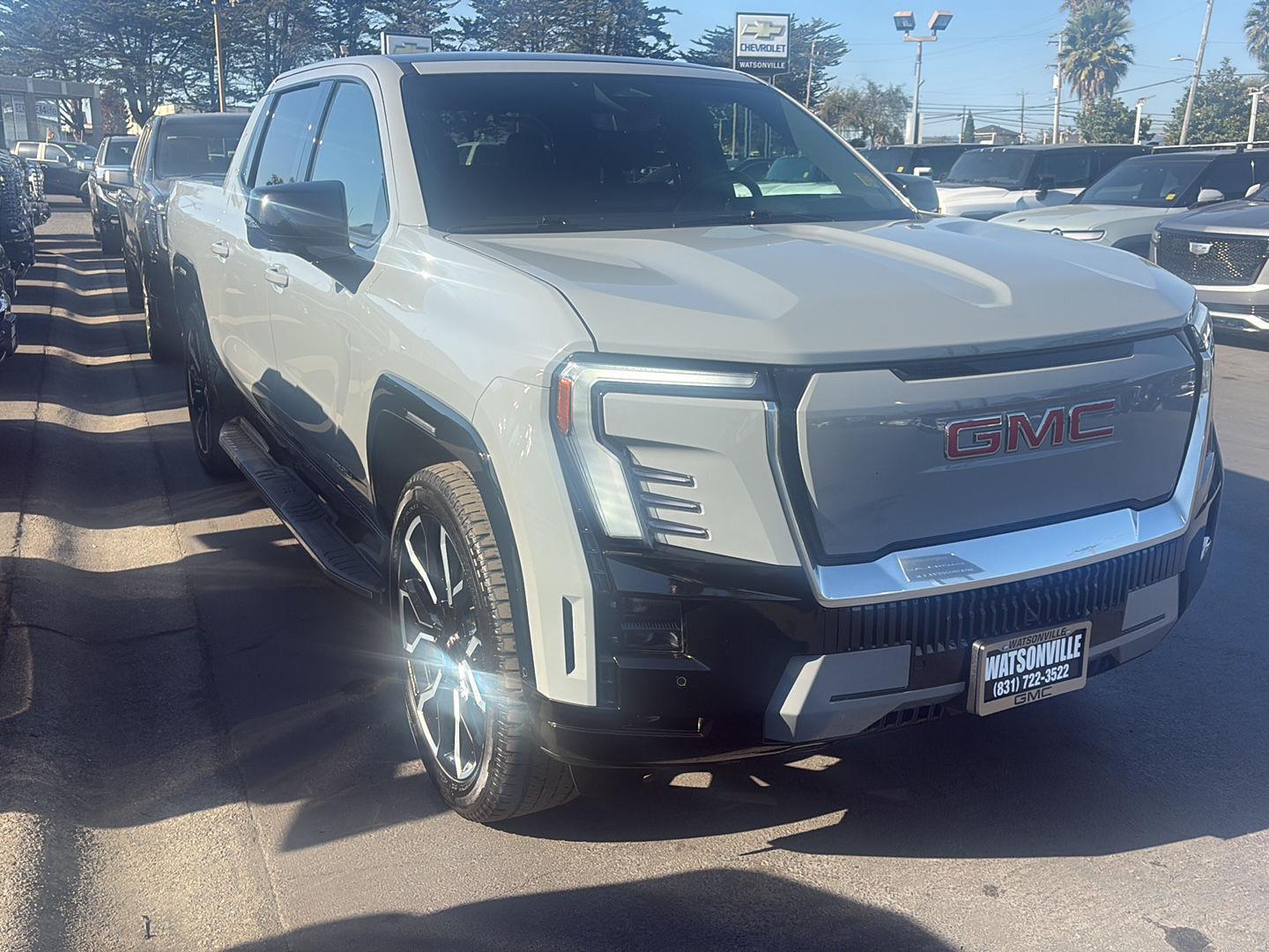  2026 GMC Sierra EV Denali Crew Cab (Max Range) e4WD   