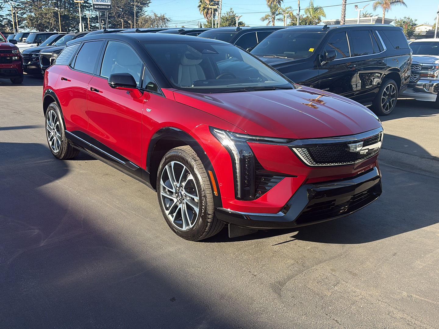 Radiant Red Tintcoat 2026 Cadillac OPTIQ SUV / Crossover Rear-Wheel Drive Automatic