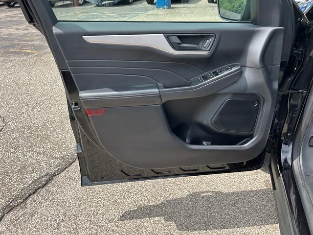 2022 Ford Escape SE - 11