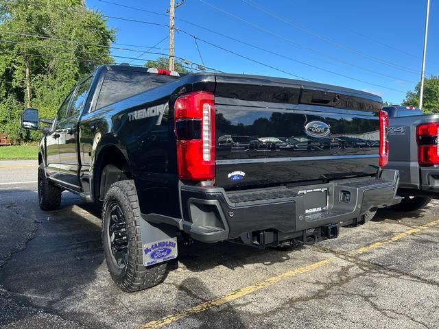 2025 Ford Super Duty F-250 SRW LARIAT - 3