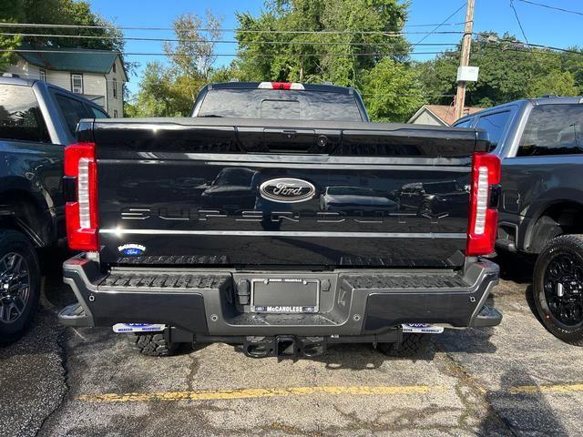 2025 Ford Super Duty F-250 SRW LARIAT - 5