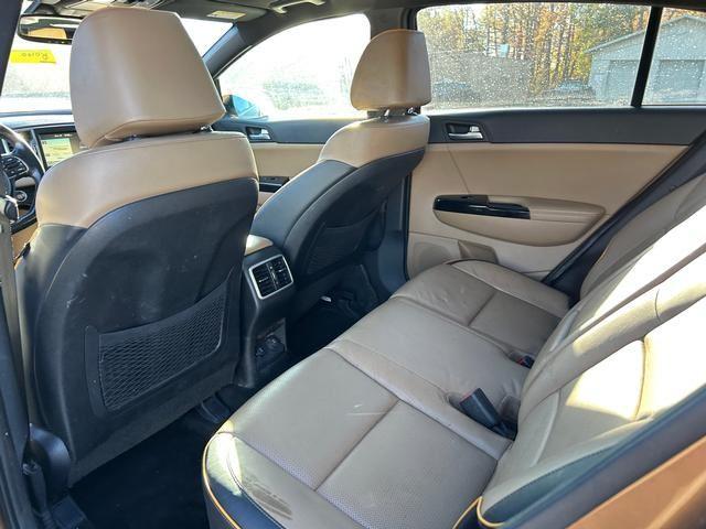 2017 Kia Sportage SX Turbo - 11