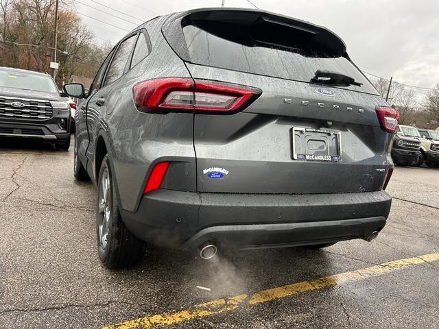 2026 Ford Escape ST-Line - 3