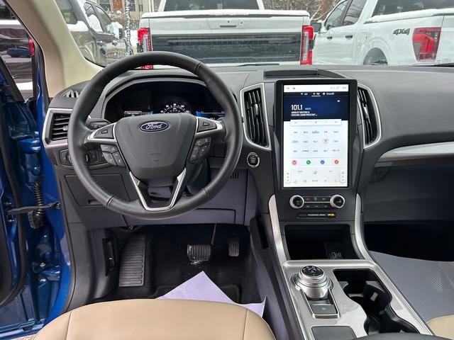 2024 Ford Edge SEL - 2