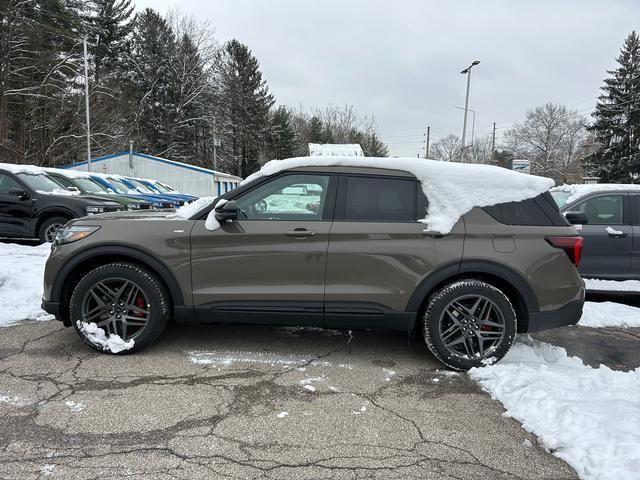 2026 Ford Explorer ST-Line - 3