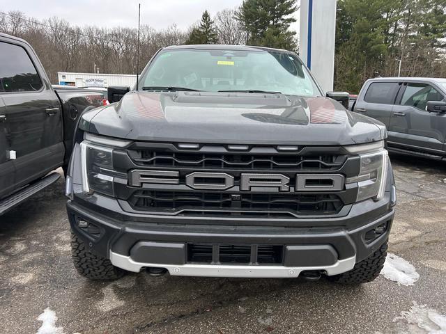 2025 Ford F-150 Raptor - 2