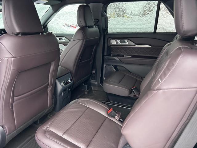 2026 Ford Explorer Platinum - 8