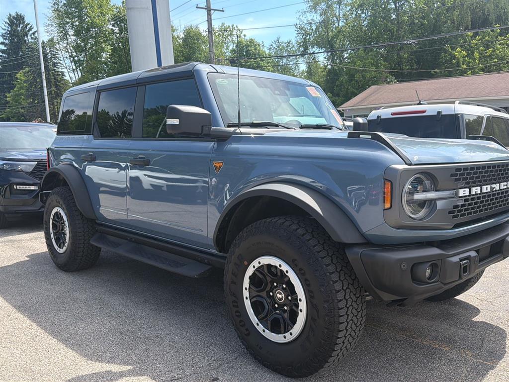 2025 Ford Bronco Badlands - 4