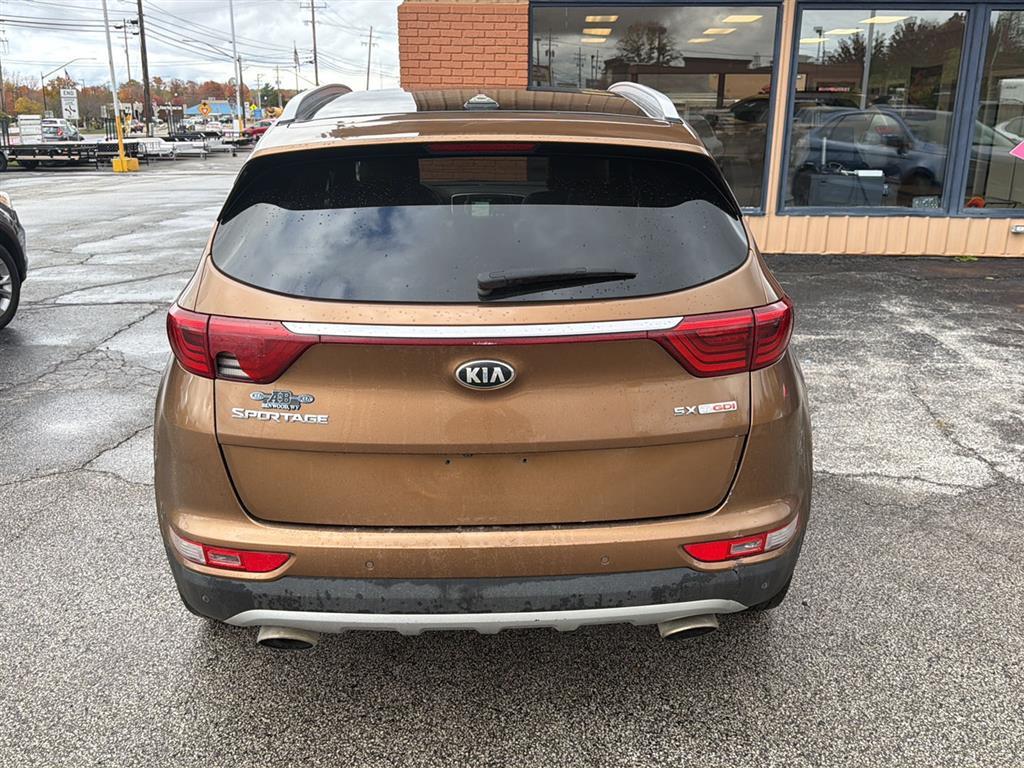 2017 Kia Sportage SX Turbo - 10