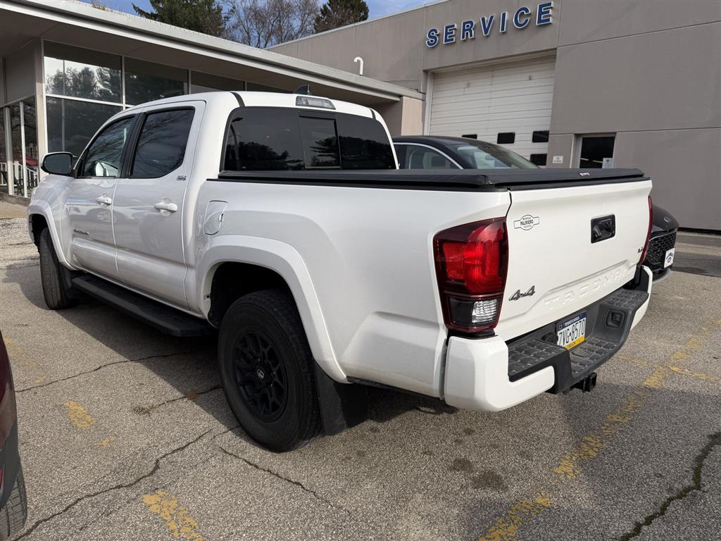2022 Toyota Tacoma Base - 3