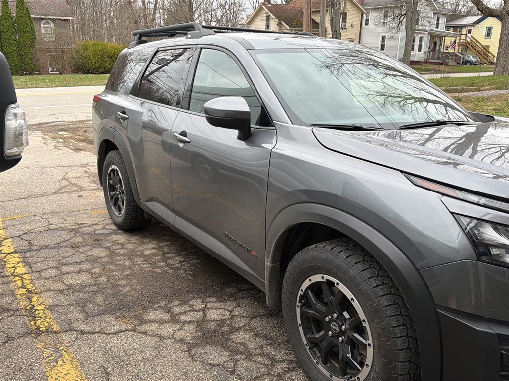 2025 Nissan Pathfinder Rock Creek - 3
