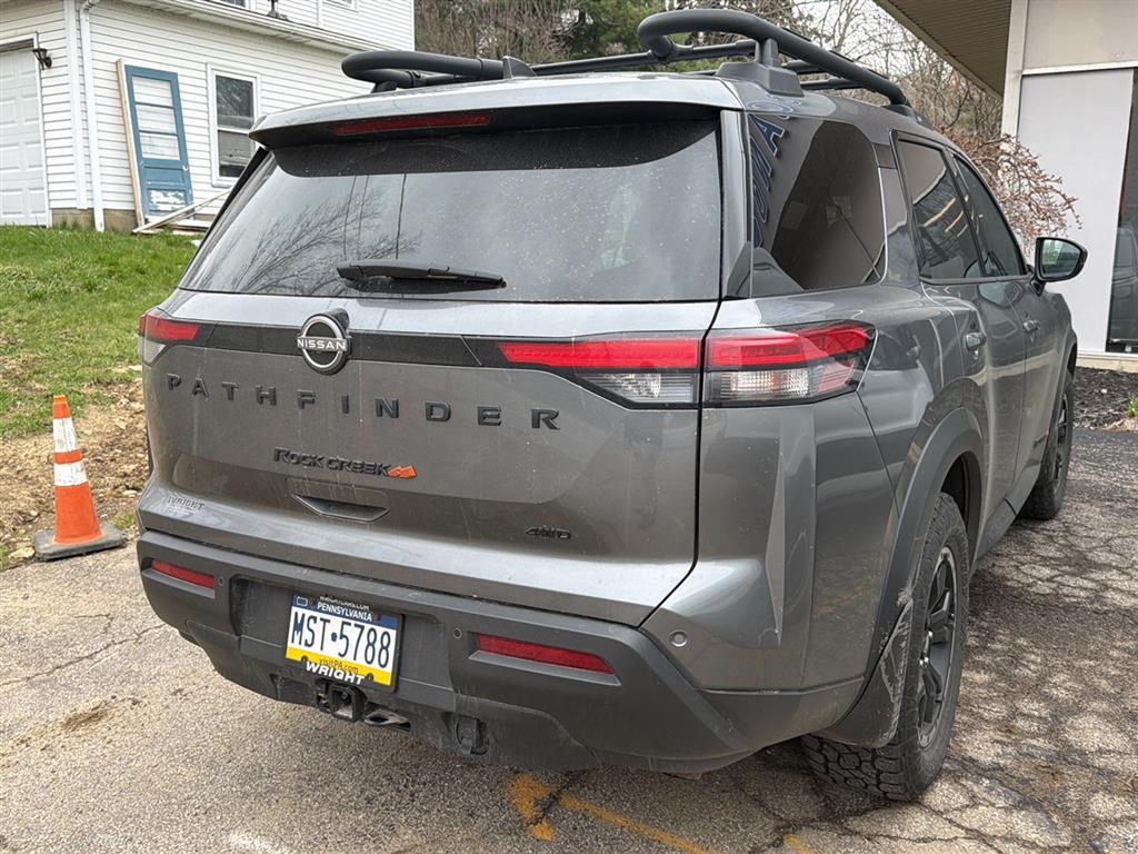 2025 Nissan Pathfinder Rock Creek - 10